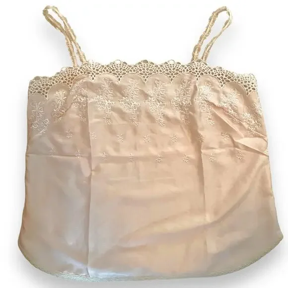 Vintage 80s Gold Label Victoria's Secret VS Baby Pink Scalloped Lace Eyelet Cami - Picture 8 of 11